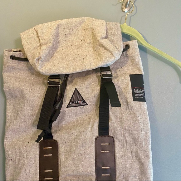 Billabong Light Gray Double Compartment Laptop Mac Book Backpack - Picture 2 of 12